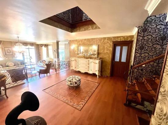 На Продажу 4+2 Вилла – 970 m² Доля Участка – Armutalan
