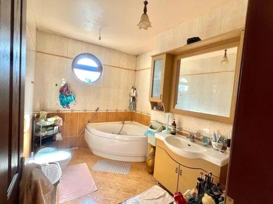 На Продажу 4+2 Вилла – 970 m² Доля Участка – Armutalan