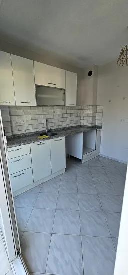 2+1 Квартира В Районе Çıldır, Аренда Квартиры