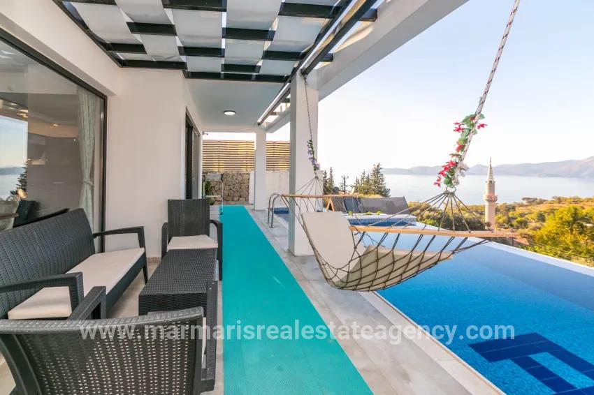 Fethiye Faralya Mah. Satılık 4+1 Müstakil ev - 500 m²