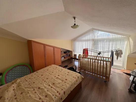 Sarıana Mahallesi'nde 3+1 satılık Üst dubleks daire