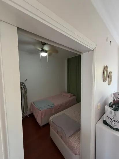 Deniz Manzaralı Çıldır Mahallesi'nde deniz manzaralı 2+1 satılık daire