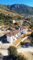 Marmaris Söğüt Mah. Satılık 7+3 Komple bina - 756 m²