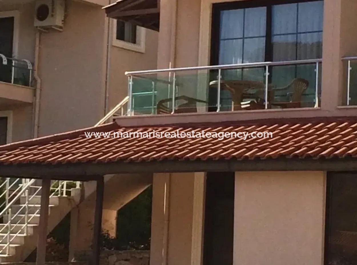 İçmeler Yüzme Havuzlu Süper Lüks Dubleks Daire Site İçerisinde