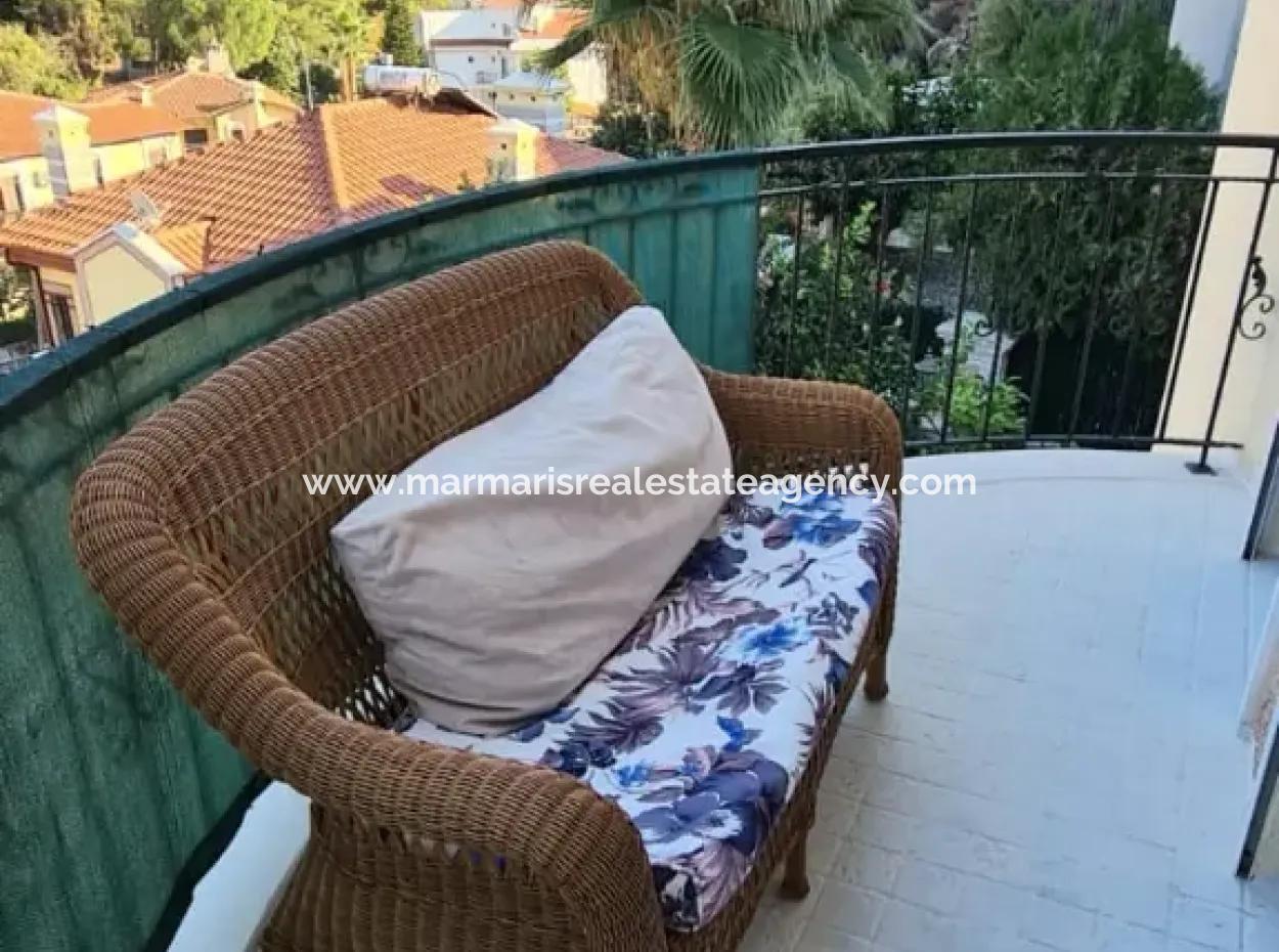 Marmaris Armutalan Mevkiinde Tam Müstakil Bahçeli Havuzlu Satılık Villa