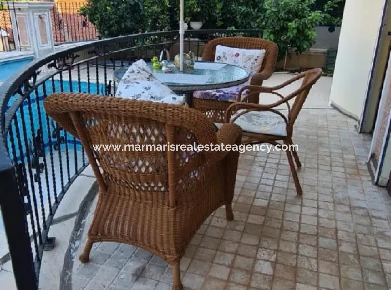 Marmaris Armutalan Mevkiinde Tam Müstakil Bahçeli Havuzlu Satılık Villa