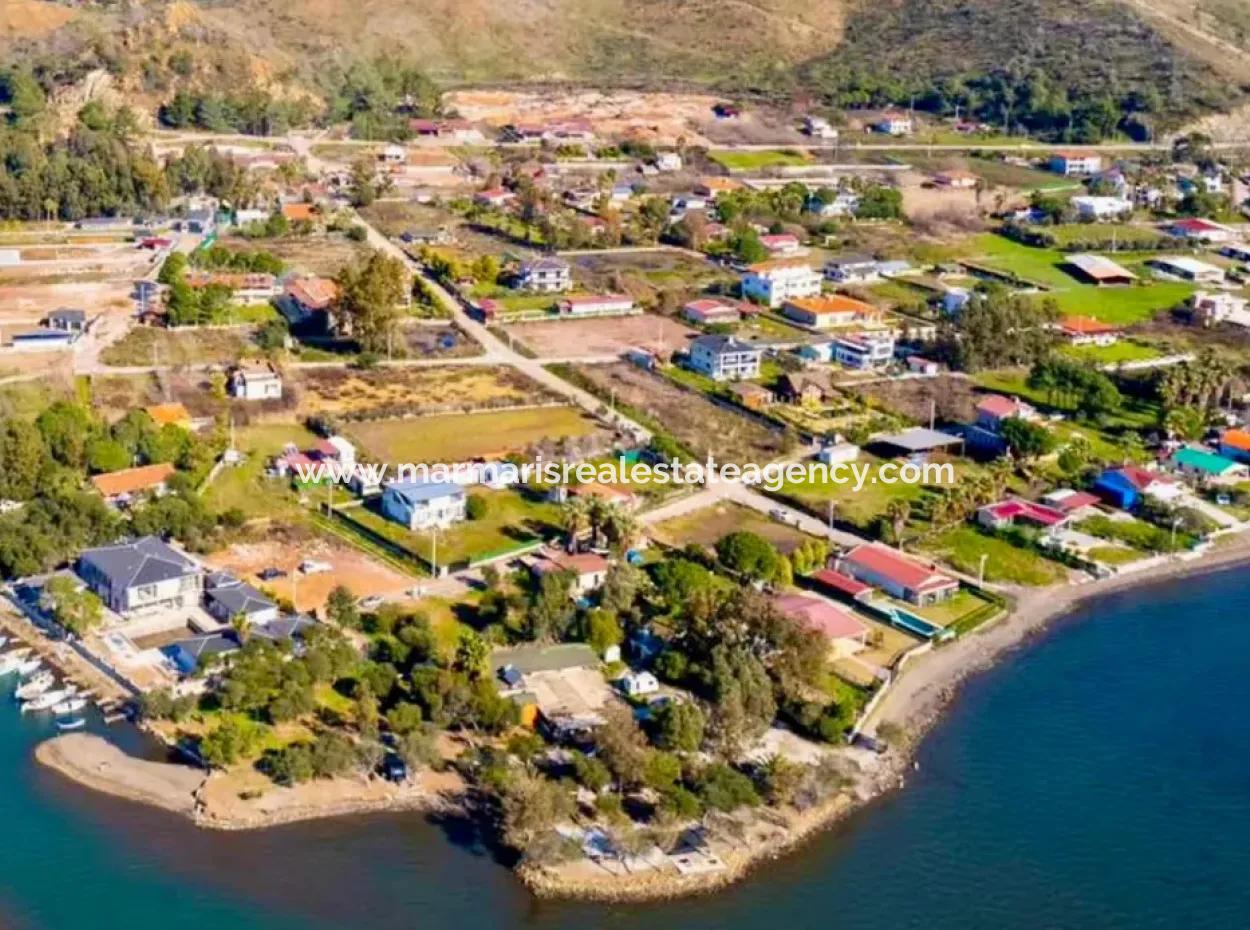 Marmaris Hisarönü Koyunda Denize Sıfır 6500M2 Turizm Alanı İçerisinde Satılık Arsa
