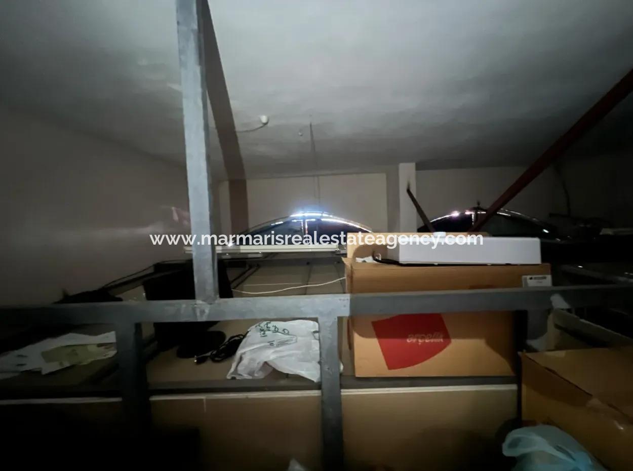 Marmaris Armutalan Merkezinde Anacadde Üzerinde 90M2 Satılık Dükkan