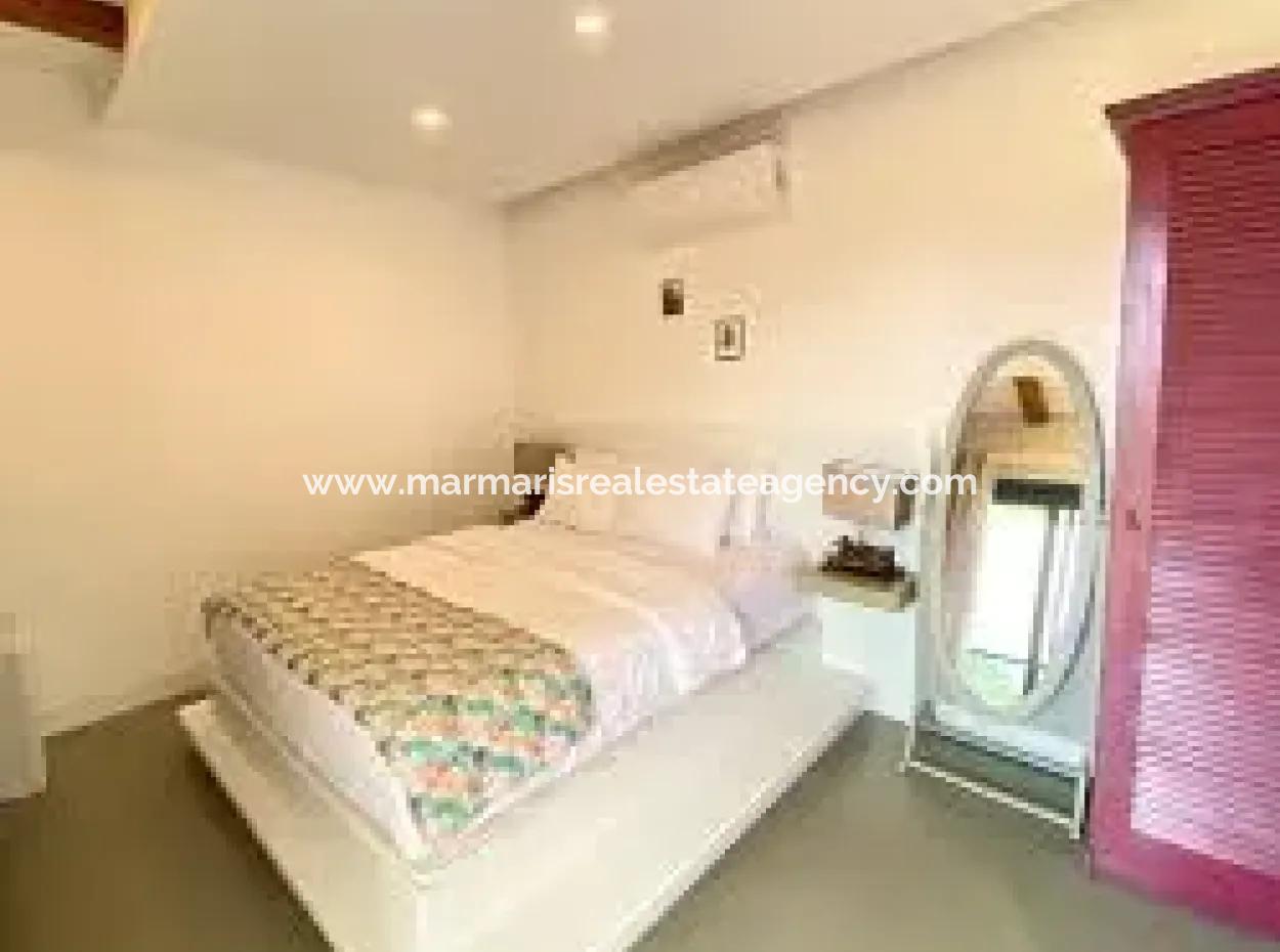 Datça Merkez Özel Yapım 7 Odalı Satılık Butik Otel