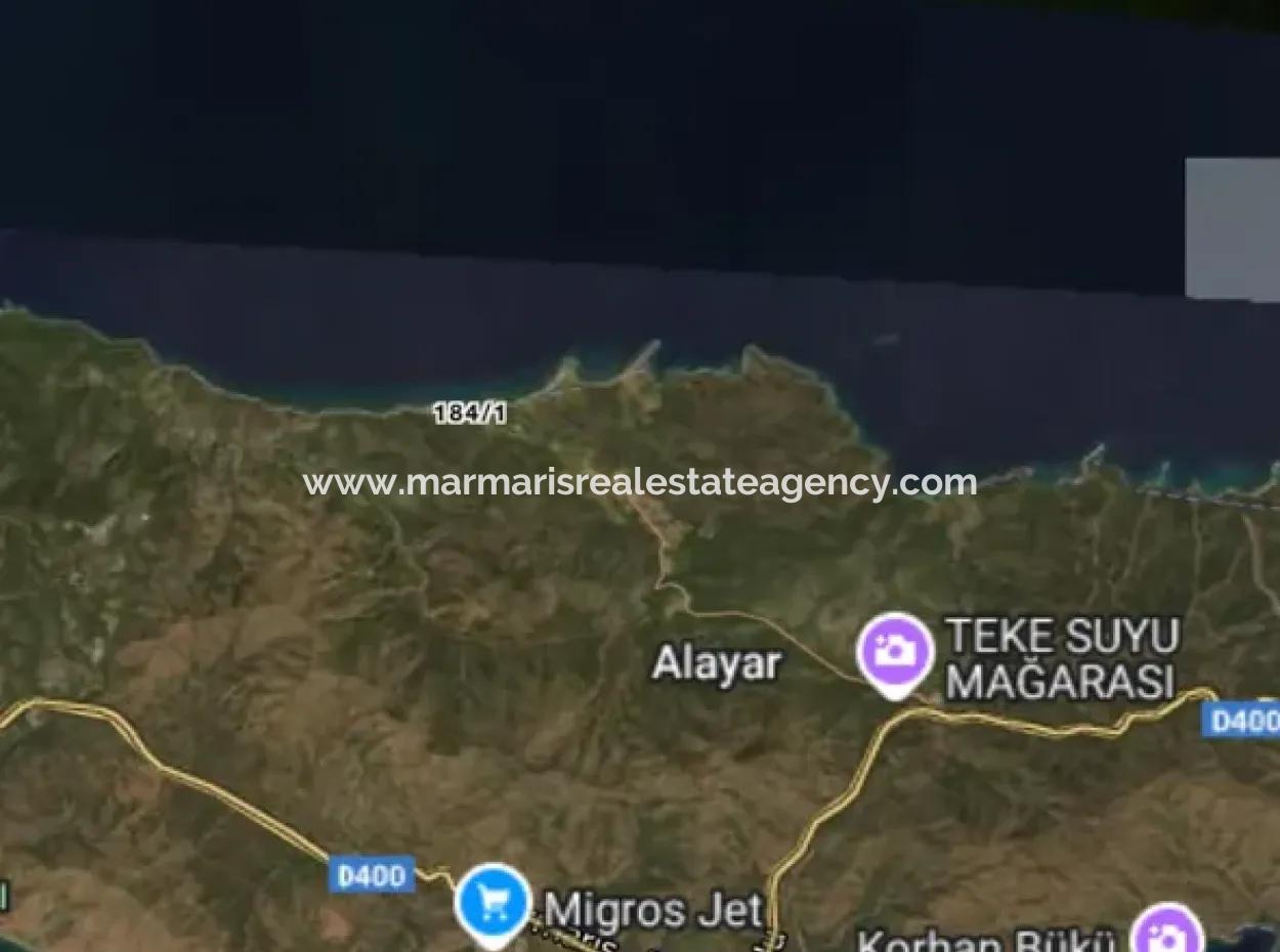 Datça İlçesi Alavara Mahallesinde Deniz Kenarı 4500M2 Satılık Yatırım İçin Uygun Arazi