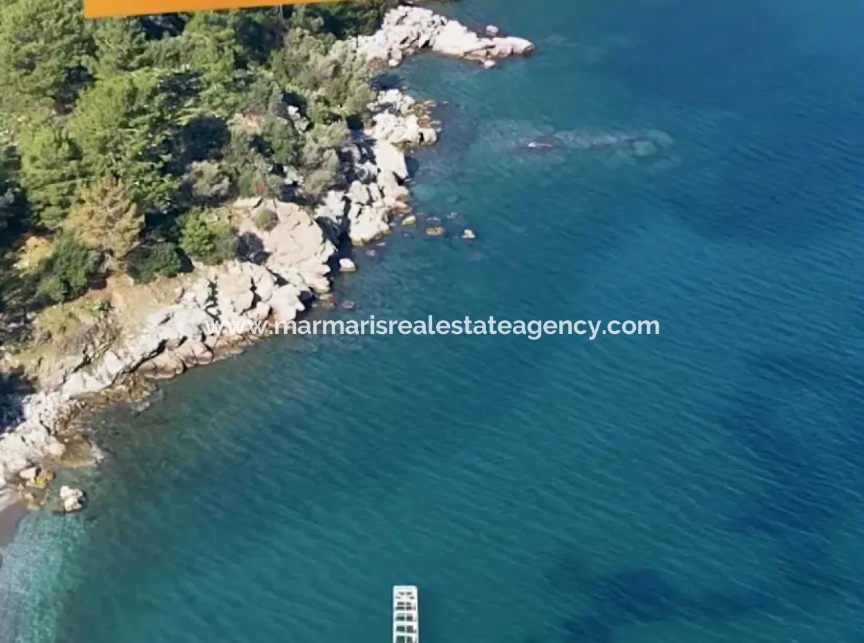Marmaris İlçesi Turunç Mahallesi Deniz Kenarı 2354M2 Satılık Arsa