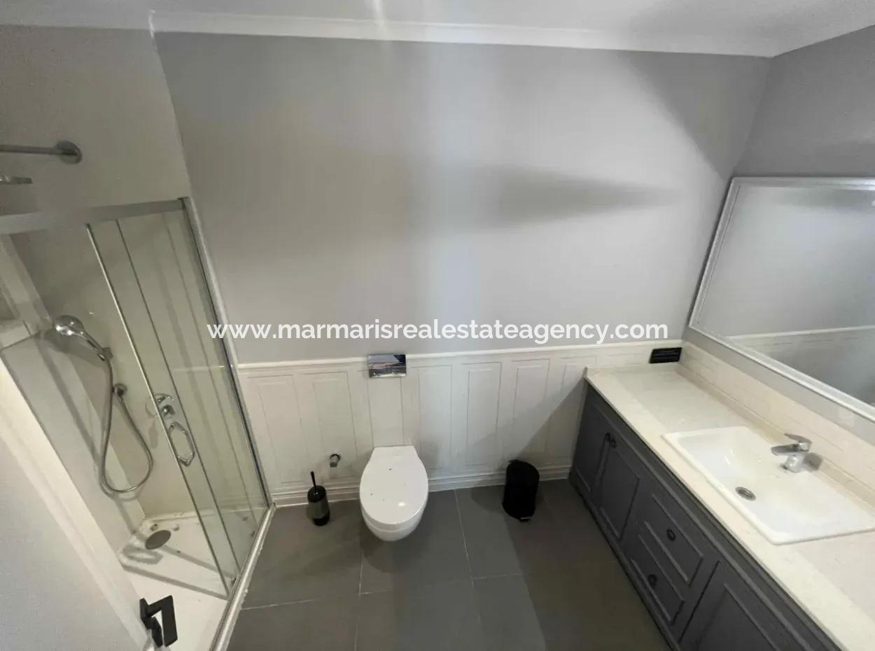 Marmaris İlçesi Selimiye Mahallesinde Muhteşem Deniz Manzaralı Yüzme Havuzlu 3 Oda 1 Salon 140M2 2 Adet Satılık Villa