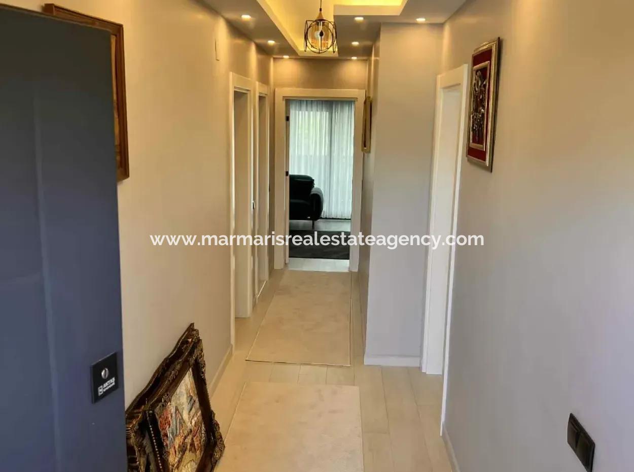 Harika Bir Portföy! Marmaris'in Eşsiz Doğası Ve Merkeze Yakın Konumu,.Komple Kiralık Kurumsala Uygun 5 Adet 2+1 Full Eşyalı Daire Mevcut Bina