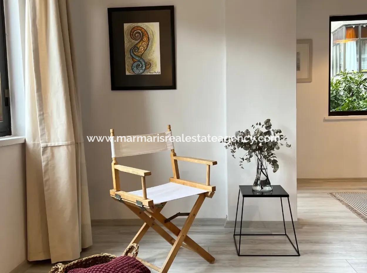 Kemeraltı Mahallesi 2+1 Eşyalı Kiralık Daire