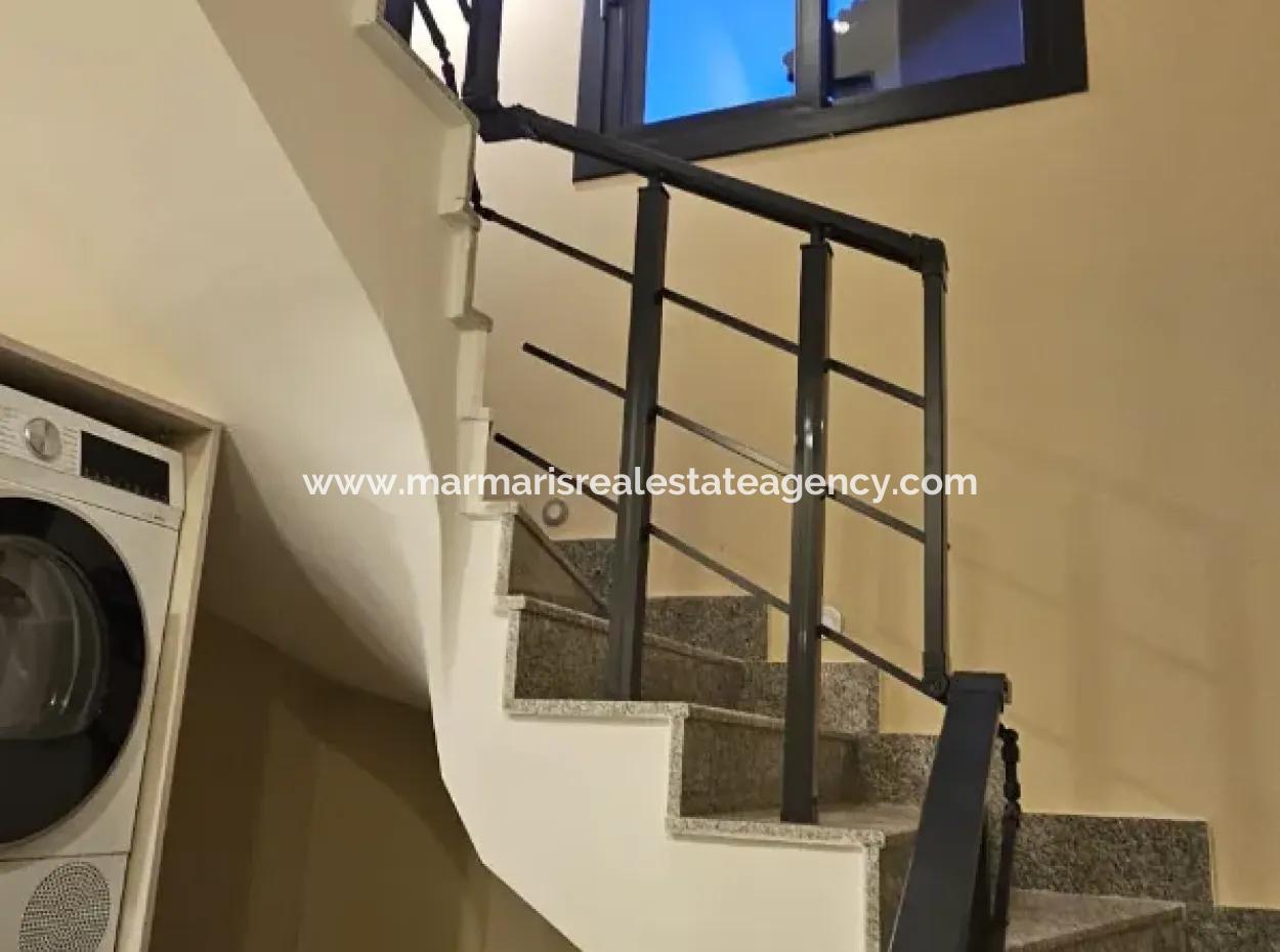 İçmeler Mahallesi 4+1 Tam Müstakil Sıfır Satılık Villa