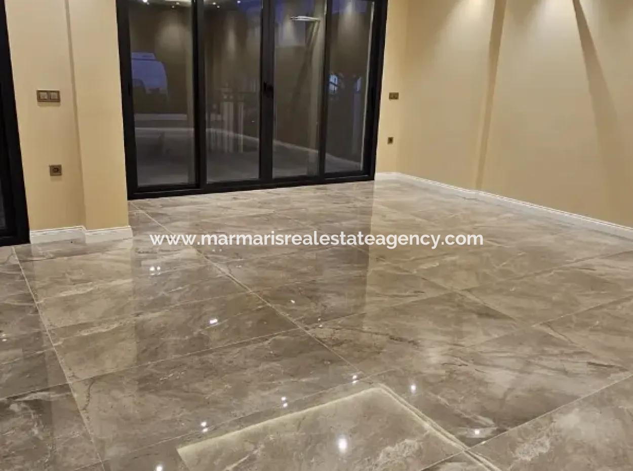 İçmeler Mahallesi 4+1 Tam Müstakil Sıfır Satılık Villa