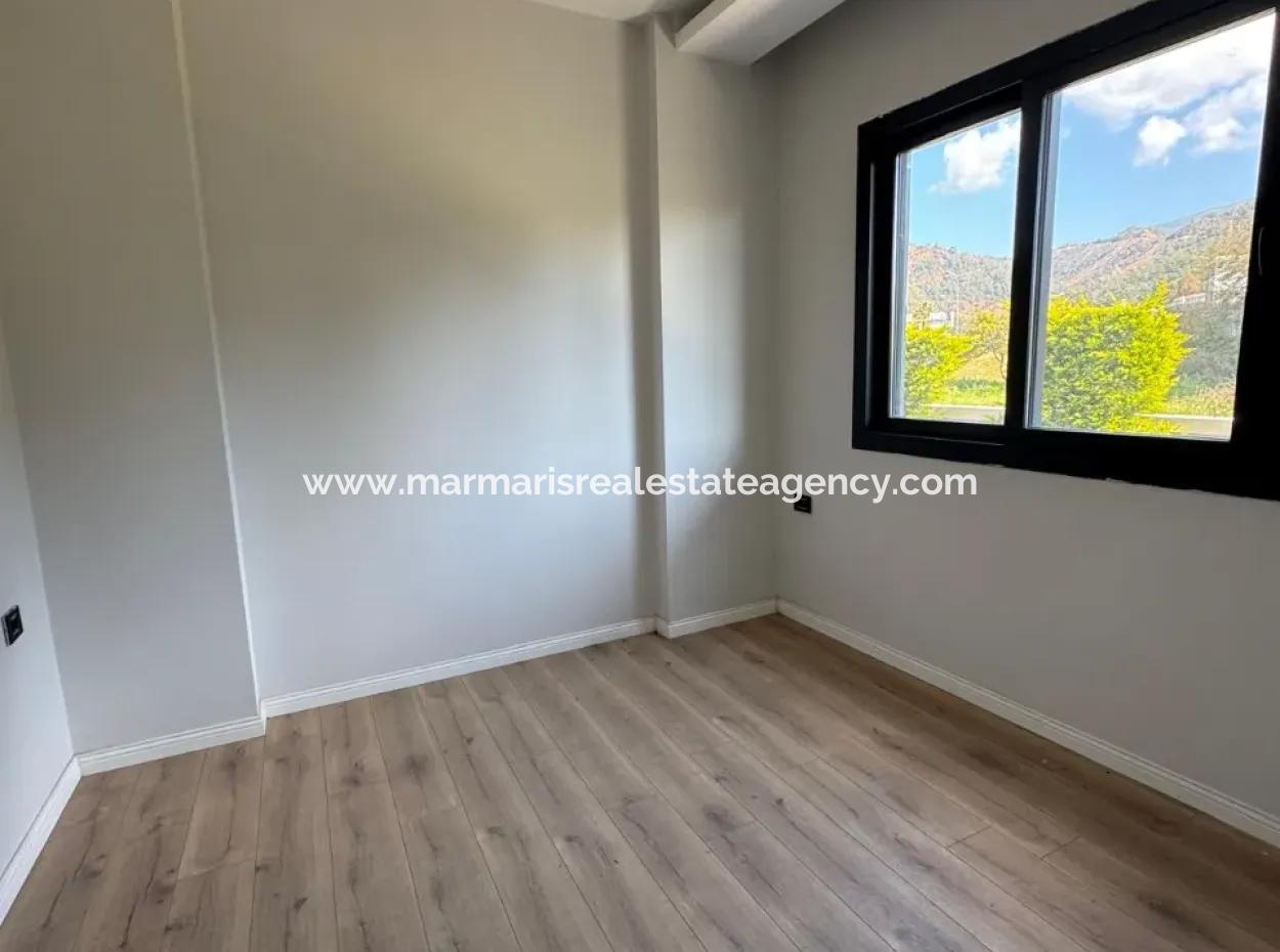 Kemeraltı Mahallesi 4+1 Satılık Müstakil Villa