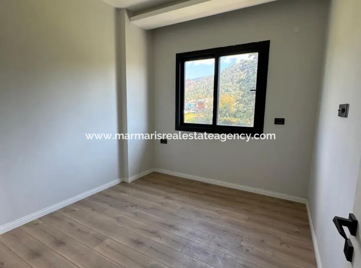 Kemeraltı Mahallesi 4+1 Satılık Müstakil Villa
