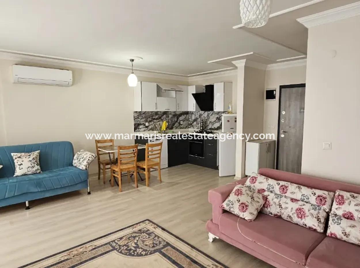 Beldibi Mahallesi 2+1 Ters Dubleks Eşyalı Kiralık Daire