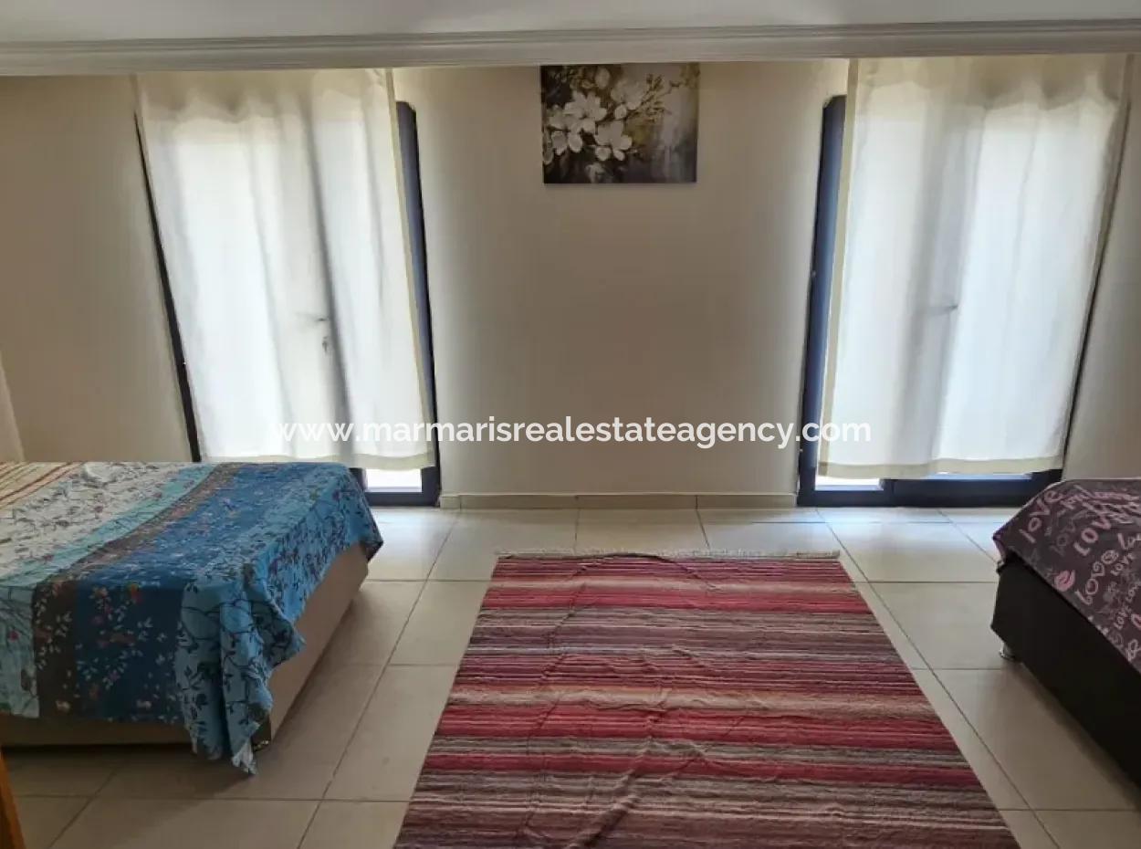 Beldibi Mahallesi 2+1 Ters Dubleks Eşyalı Kiralık Daire