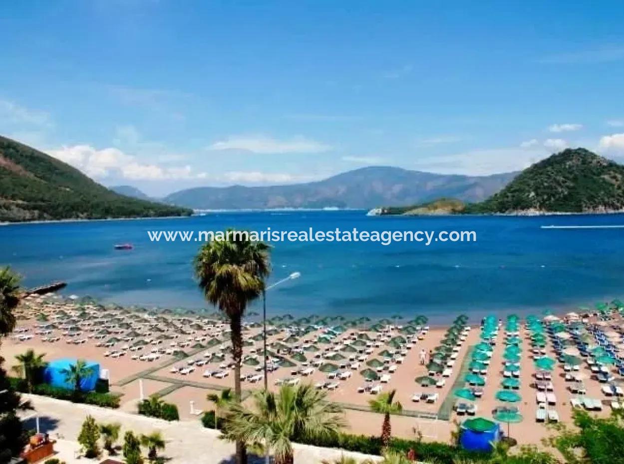 Marmaris Merkezinde Denize Sıfır Satılık 5 Yıldızlı Otel